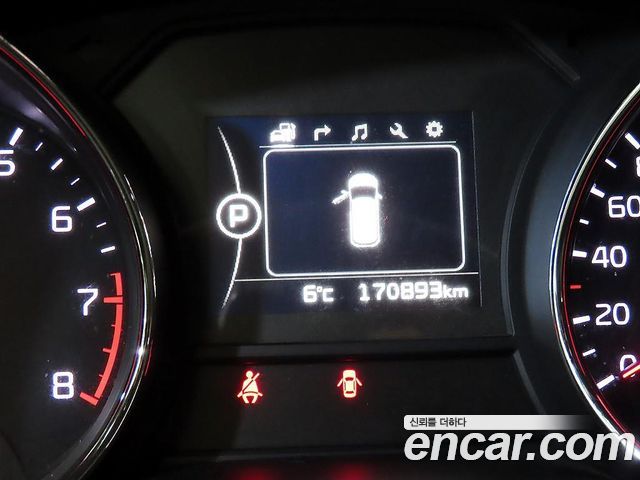Kia Canival 2016 — photo 9