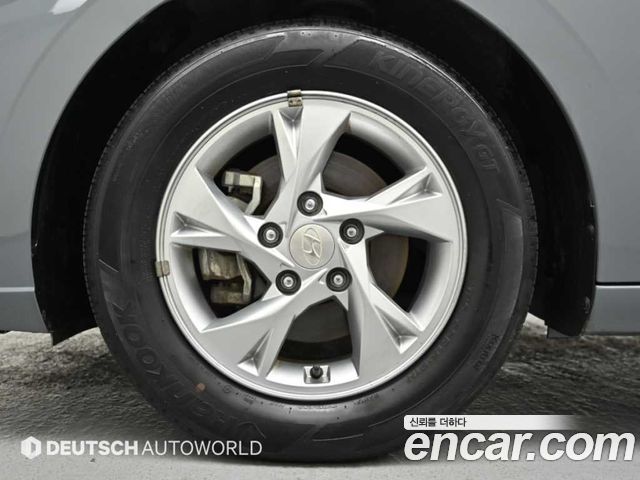 Hyundai AVANTE 2023 — photo 5