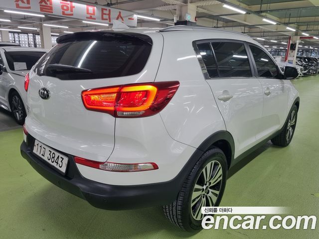Kia Sportage 2016 — photo 2