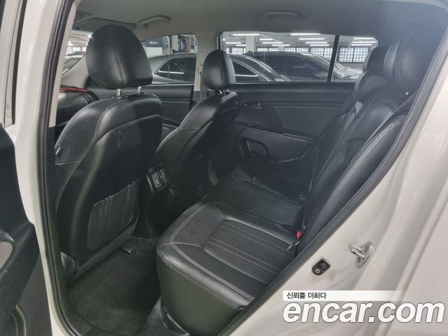 Kia Sportage 2016 — photo 10