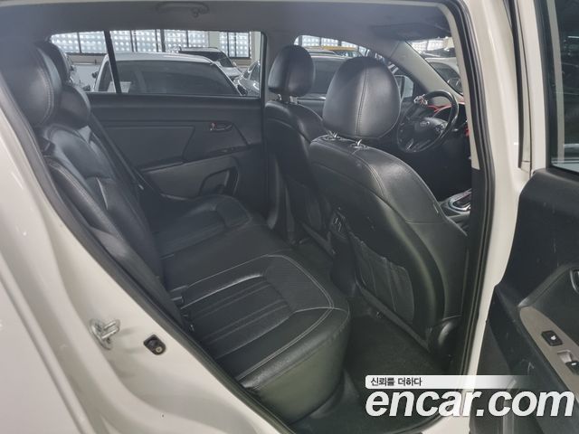 Kia Sportage 2016 — photo 11