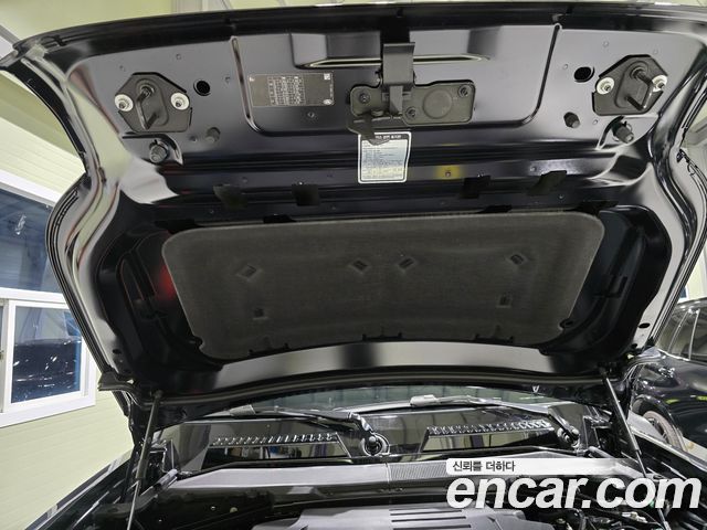Land Rover Defender 2026 — photo 17