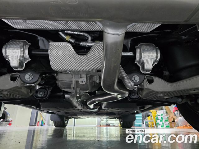 Land Rover Defender 2026 — photo 18