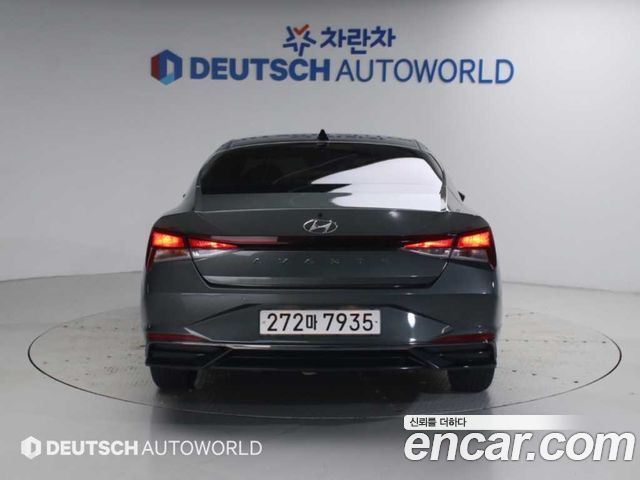 Hyundai AVANTE 2022 — photo 4