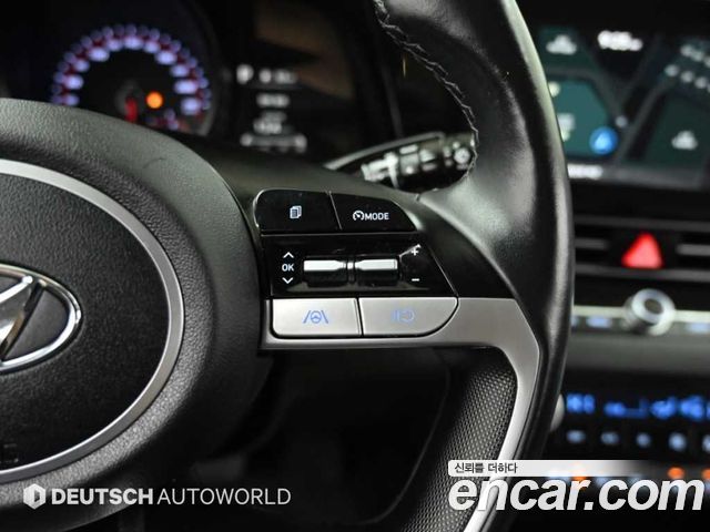Hyundai AVANTE 2022 — photo 16