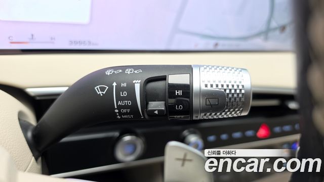 Genesis GV70 2025 — photo 30