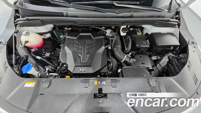 Kia Canival 2023 — photo 6