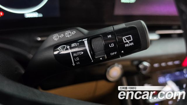 Kia Canival 2023 — photo 30