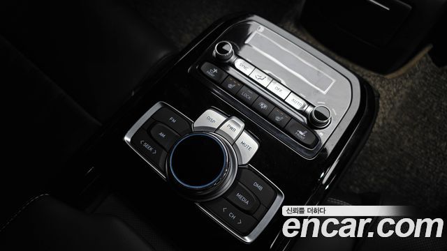 Genesis G90 2021 — photo 24