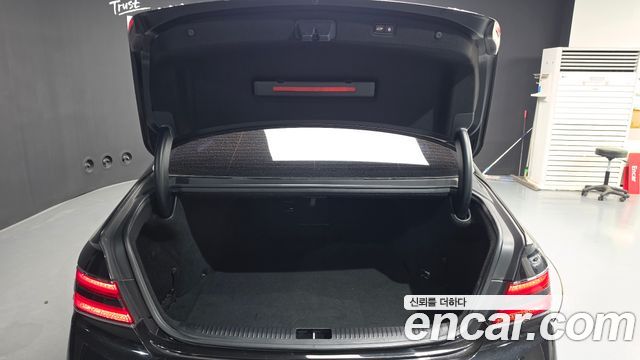 Genesis G90 2021 — photo 26