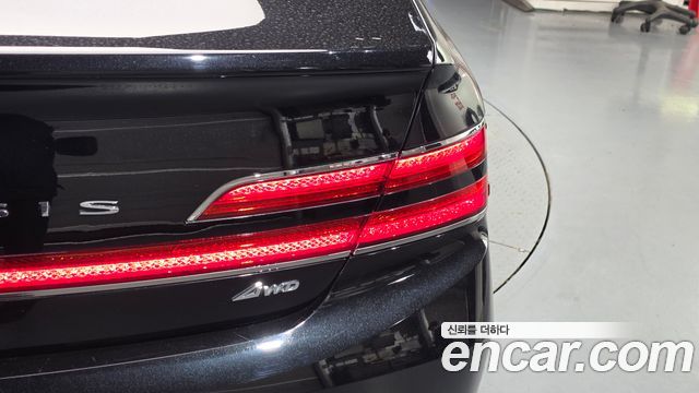 Genesis G90 2021 — photo 9