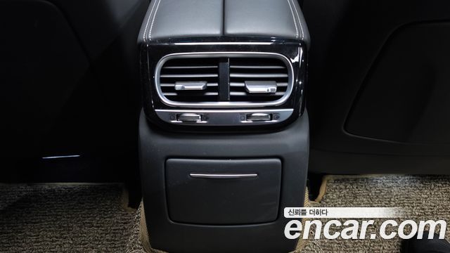 Genesis G90 2021 — photo 33