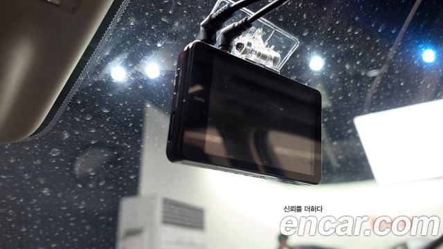 Genesis G90 2021 — photo 36