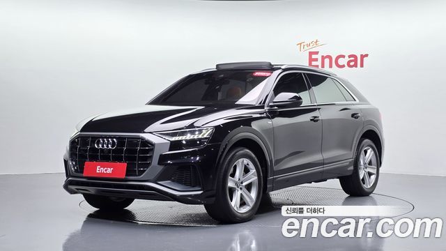 Audi Q8 2021 — photo 32