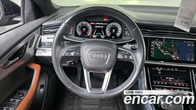 Audi Q8 2021 — photo 19