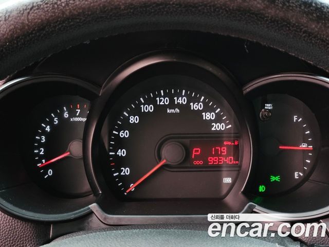 Kia morning 2012 — photo 9