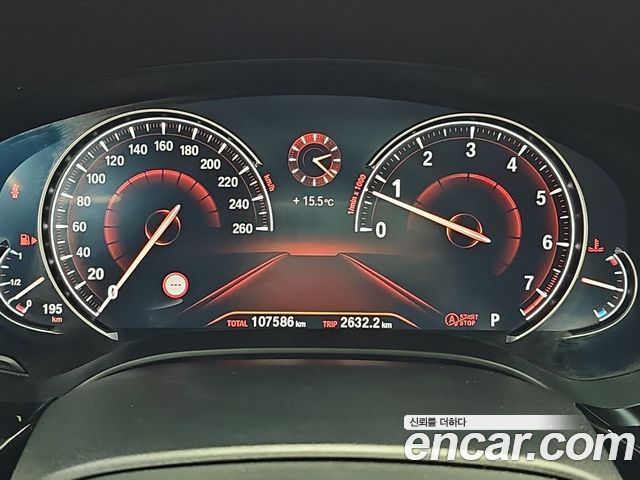 BMW 5-Series 2017 — photo 6