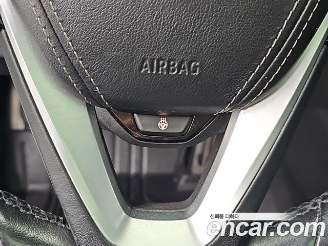 BMW 5-Series 2017 — photo 18