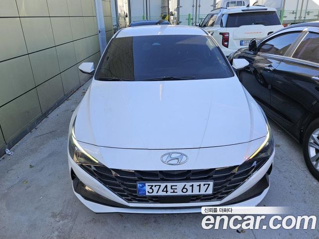 Hyundai AVANTE 2023 — photo 2