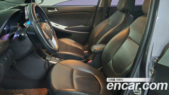 Hyundai Accent 2014 — photo 7