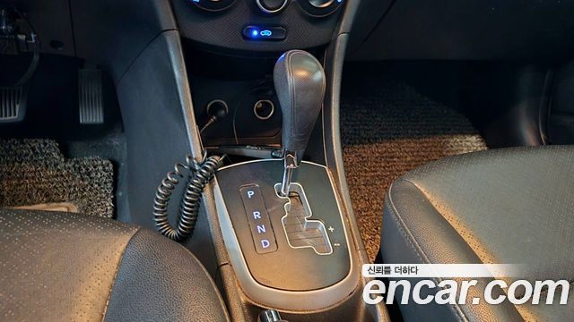 Hyundai Accent 2014 — photo 9