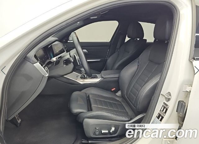 BMW 3-Series 2022 — photo 11