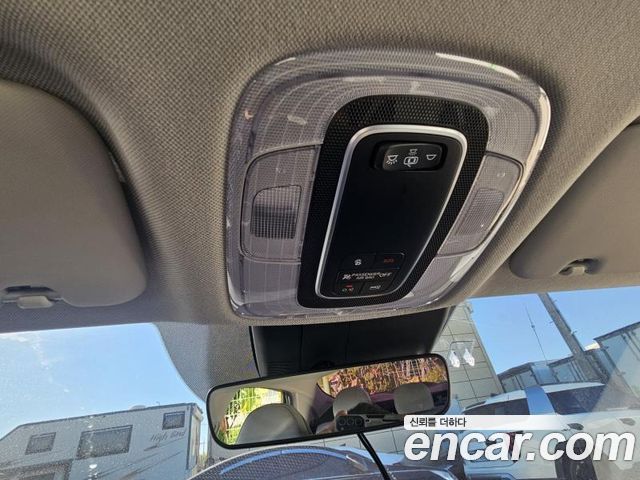 Hyundai AVANTE 2021 — photo 14