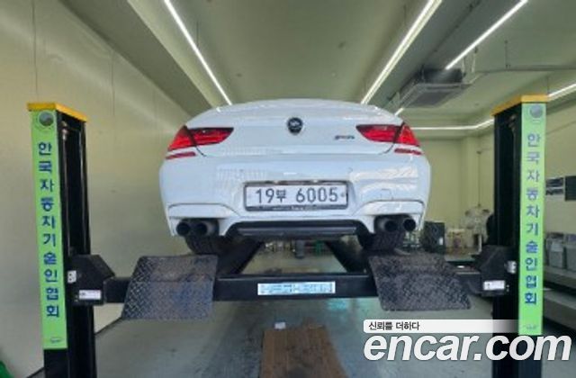 BMW M6 2013 — photo 2