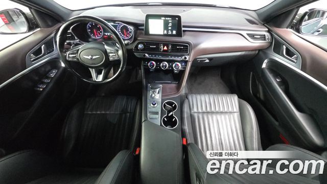 Genesis G70 2018 — photo 10