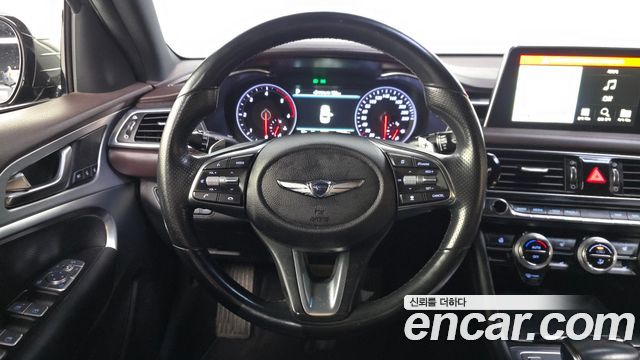 Genesis G70 2018 — photo 19
