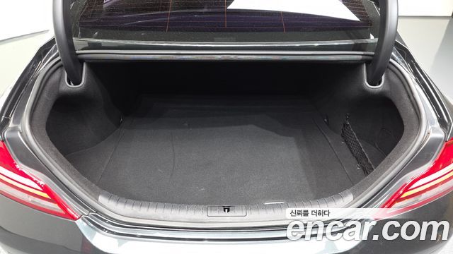 Genesis G70 2018 — photo 26