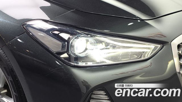 Genesis G70 2018 — photo 8