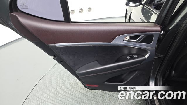 Genesis G70 2018 — photo 15