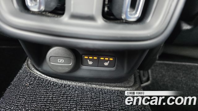 Polestar Polestar 2 2023 — photo 25