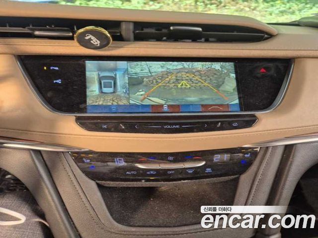 Cadillac XT5 2019 — photo 4