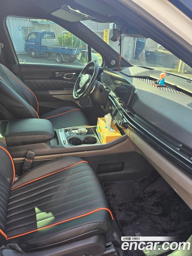 Kia Canival 2025 — photo 10