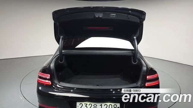 Genesis G80 2021 — photo 26