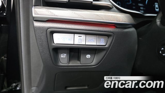 Genesis G80 2021 — photo 32
