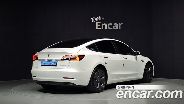 Tesla Model 3 2022 — photo 2