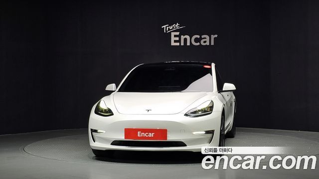 Tesla Model 3 2022 — photo 3