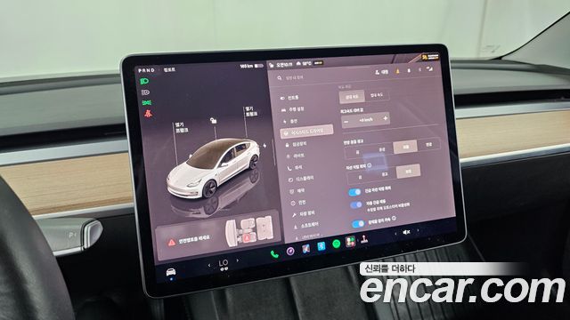 Tesla Model 3 2022 — photo 16