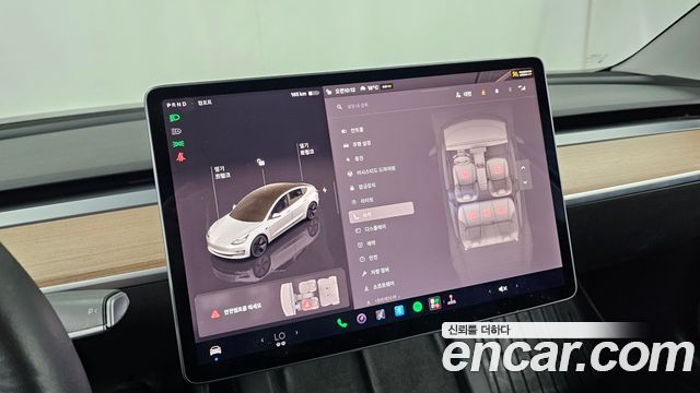 Tesla Model 3 2022 — photo 18