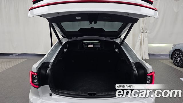 Polestar Polestar 2 2023 — photo 23