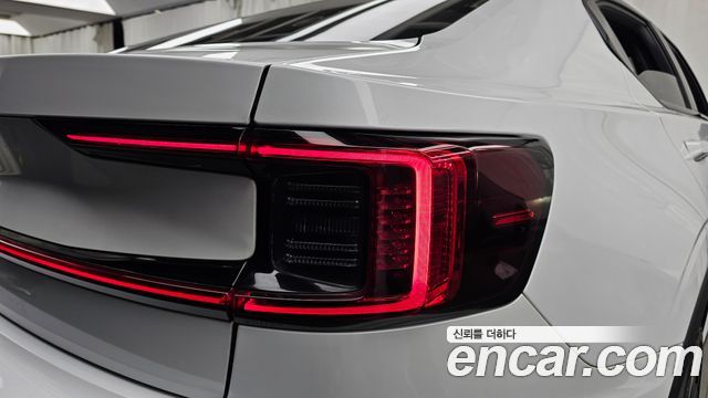 Polestar Polestar 2 2023 — photo 9