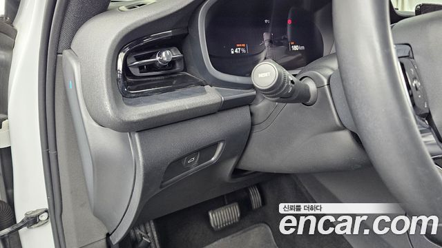Polestar Polestar 2 2023 — photo 27