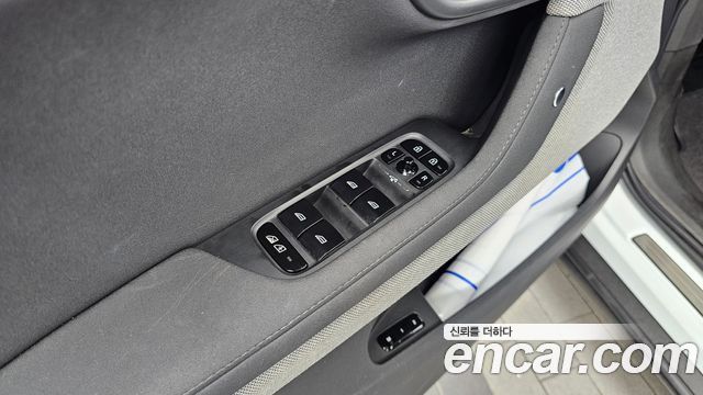 Polestar Polestar 2 2023 — photo 30