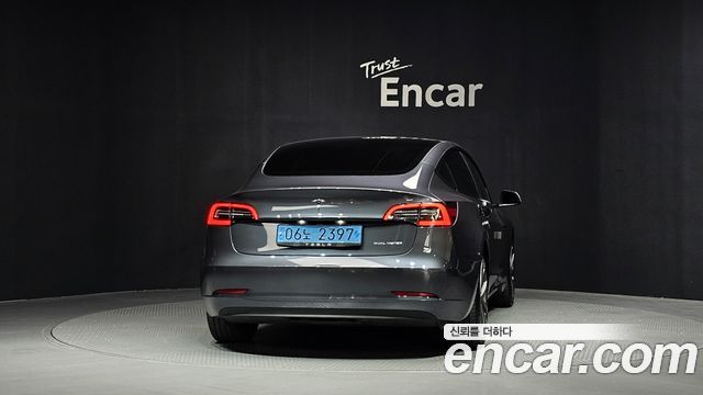 Tesla Model 3 2022 — photo 4