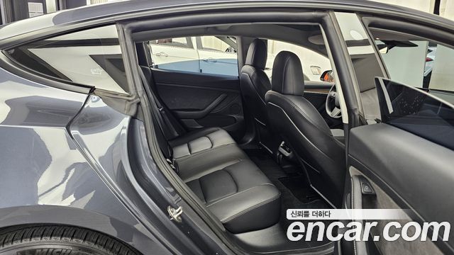 Tesla Model 3 2022 — photo 16
