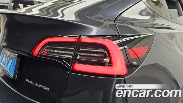 Tesla Model 3 2022 — photo 8