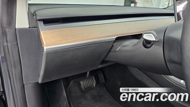 Tesla Model 3 2022 — photo 28